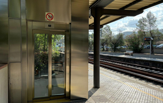 Renfe finalitza les obres de millora de l’accessibilitat a l’estació de Gelida