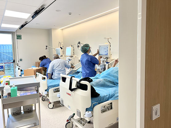 La nova Unitat de Diàlisi de l’Hospital Comarcal de l’Alt Penedès inicia la seva activitat